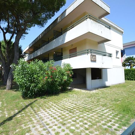 Isotta Apartment Bibione Exterior photo